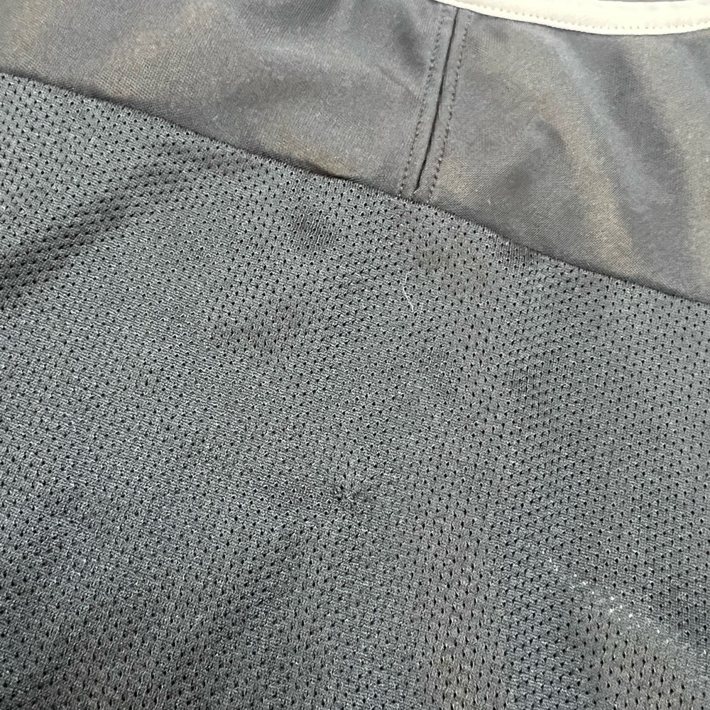 Mens Nike Dri-Fit Shirt - Picture 6 of 6